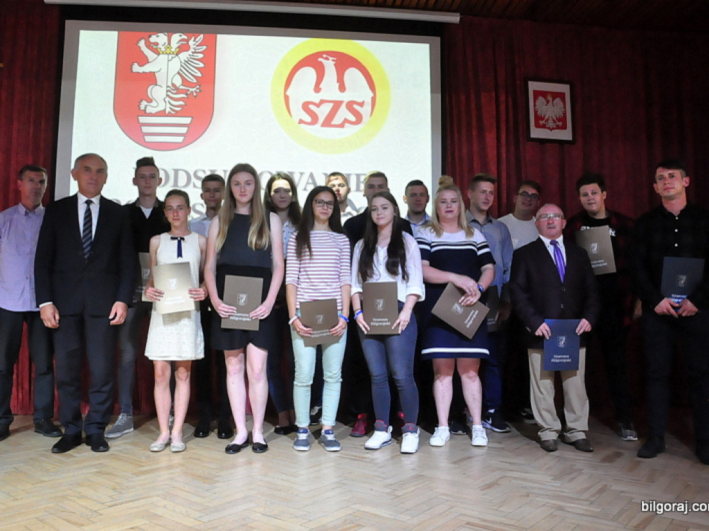 Starosta wyróżnił najlepszych młodych sportowców (FOTO)