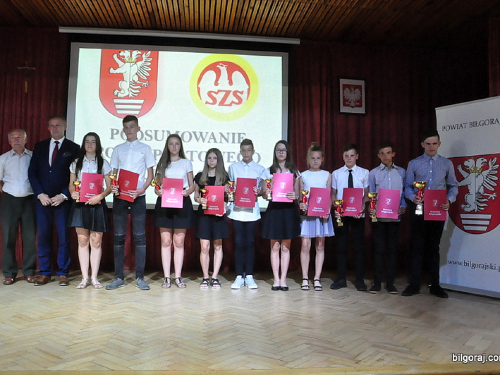 Starosta wyróżnił najlepszych młodych sportowców (FOTO)