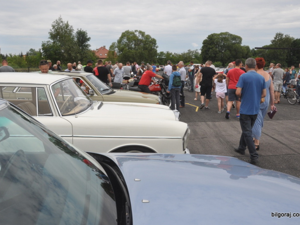Zabytkowe auta i motocykle na zlocie w Biłgoraju (FOTO)