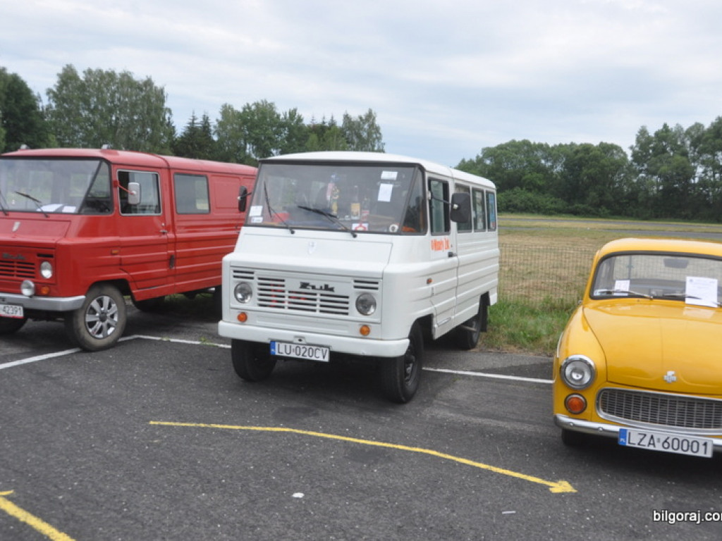 Zabytkowe auta i motocykle na zlocie w Biłgoraju (FOTO)