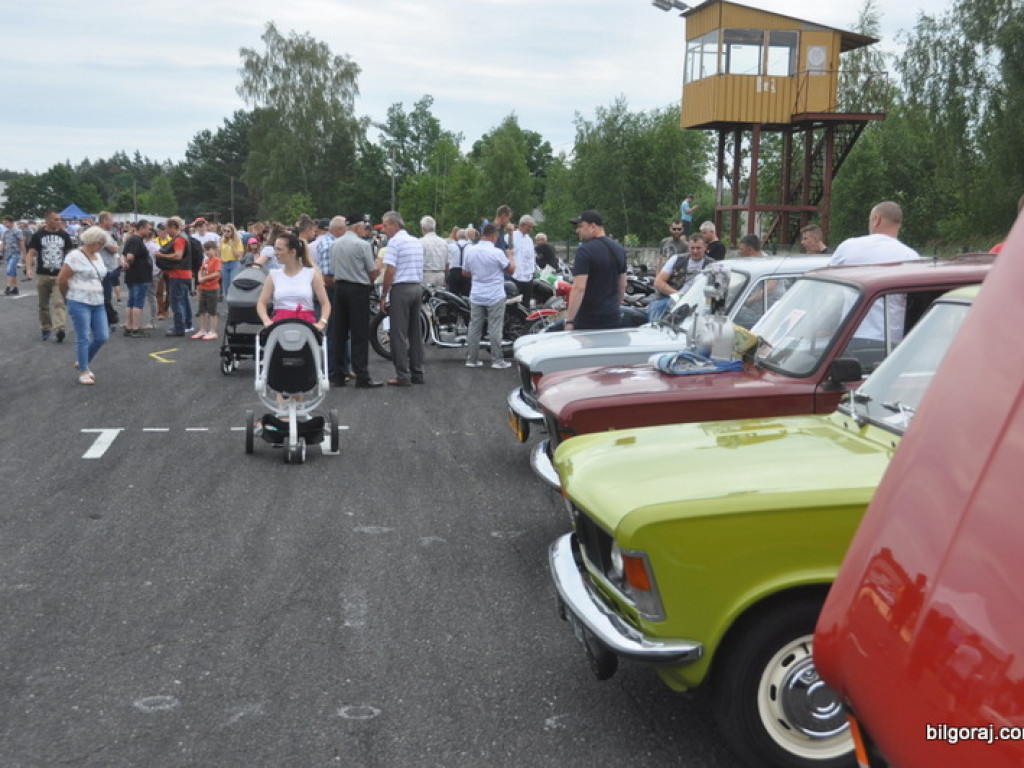 Zabytkowe auta i motocykle na zlocie w Biłgoraju (FOTO)