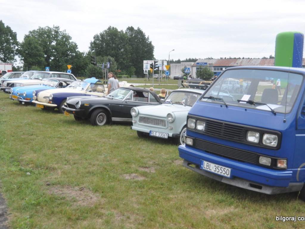 Zabytkowe auta i motocykle na zlocie w Biłgoraju (FOTO)