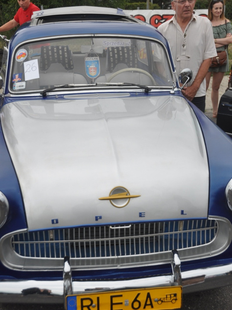Zabytkowe auta i motocykle na zlocie w Biłgoraju (FOTO)