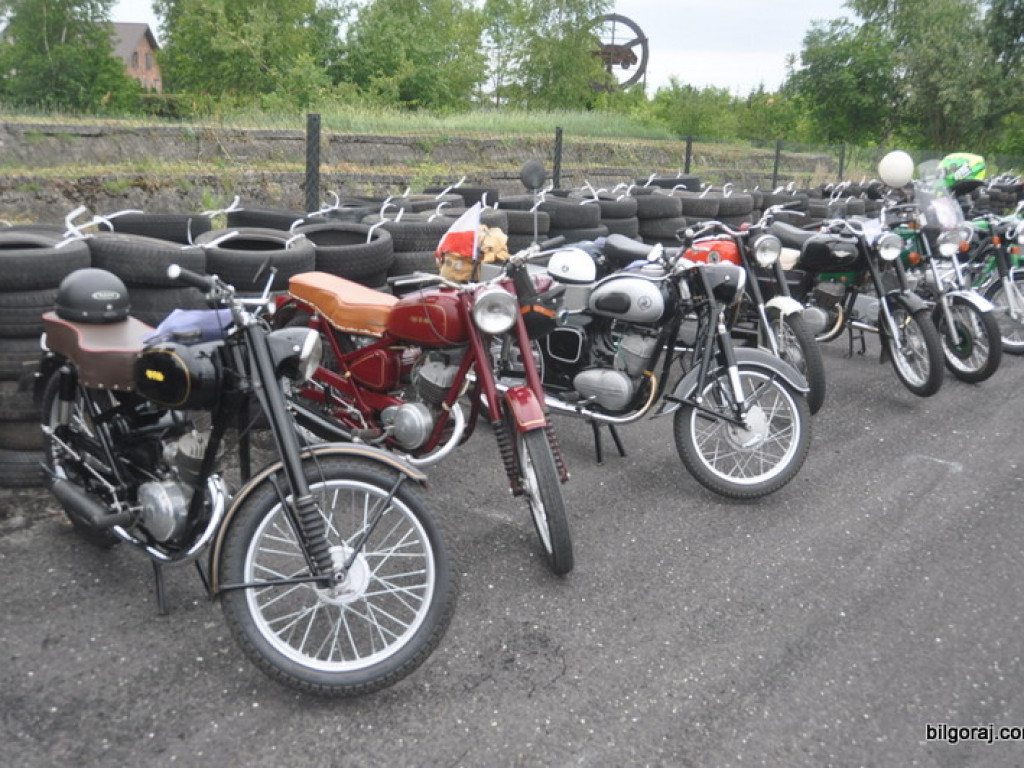 Zabytkowe auta i motocykle na zlocie w Biłgoraju (FOTO)