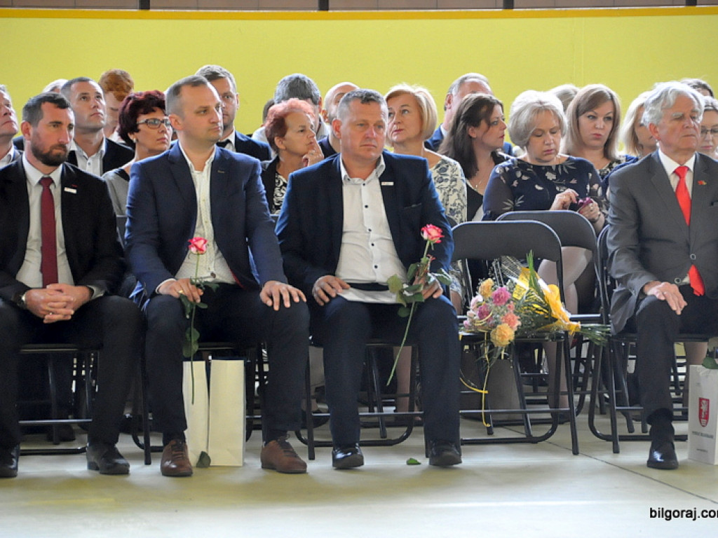 Żegnaj szkoło, witajcie wakacje! (FOTO)