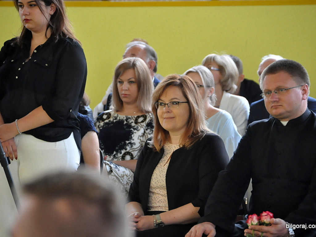 Żegnaj szkoło, witajcie wakacje! (FOTO)