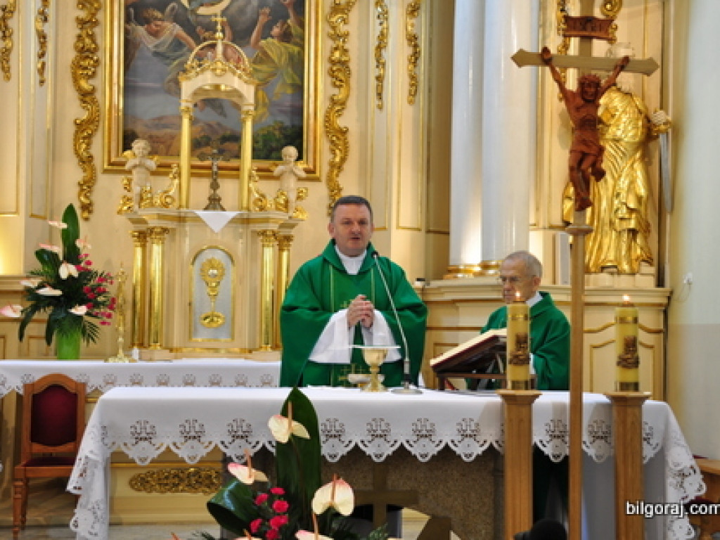 Biłgoraj pamięta o mordzie partyzantów w lesie Rapy (FOTO)