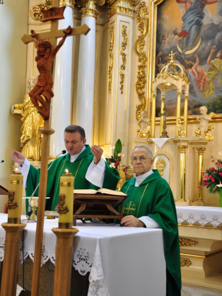 Biłgoraj pamięta o mordzie partyzantów w lesie Rapy (FOTO)