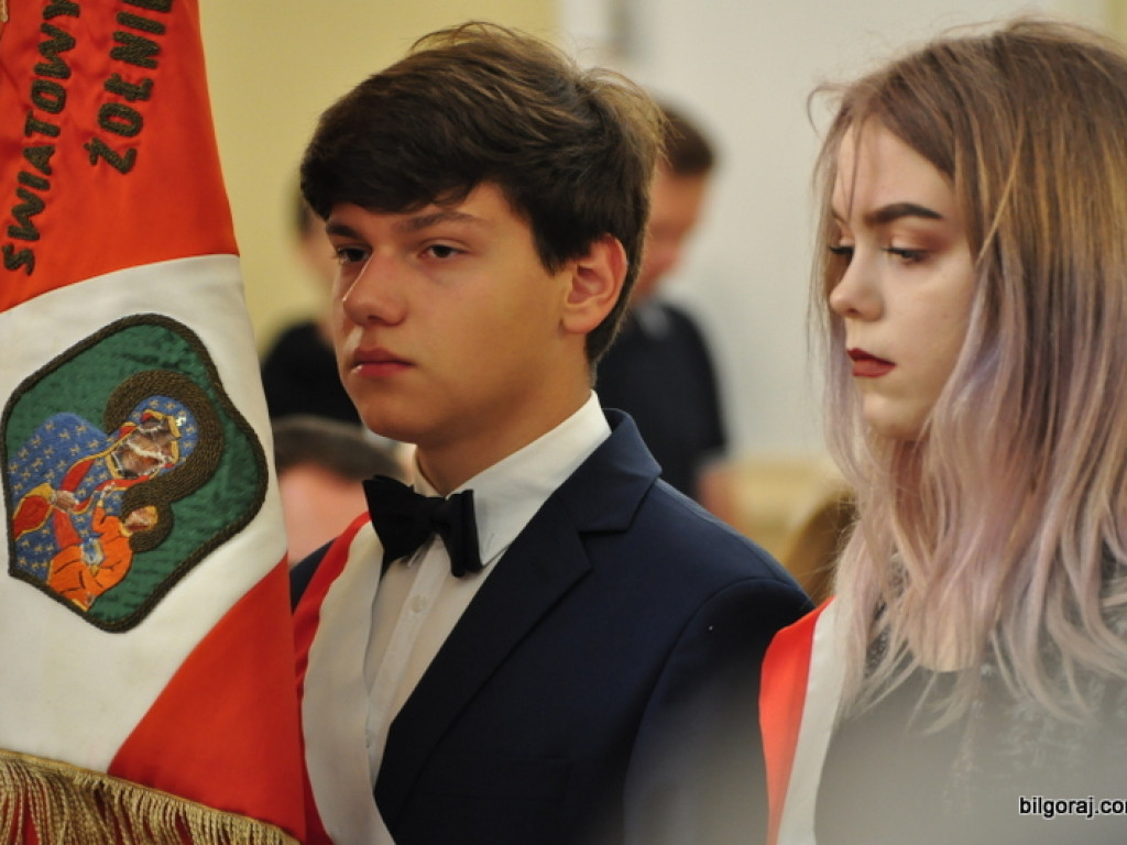 Biłgoraj pamięta o mordzie partyzantów w lesie Rapy (FOTO)