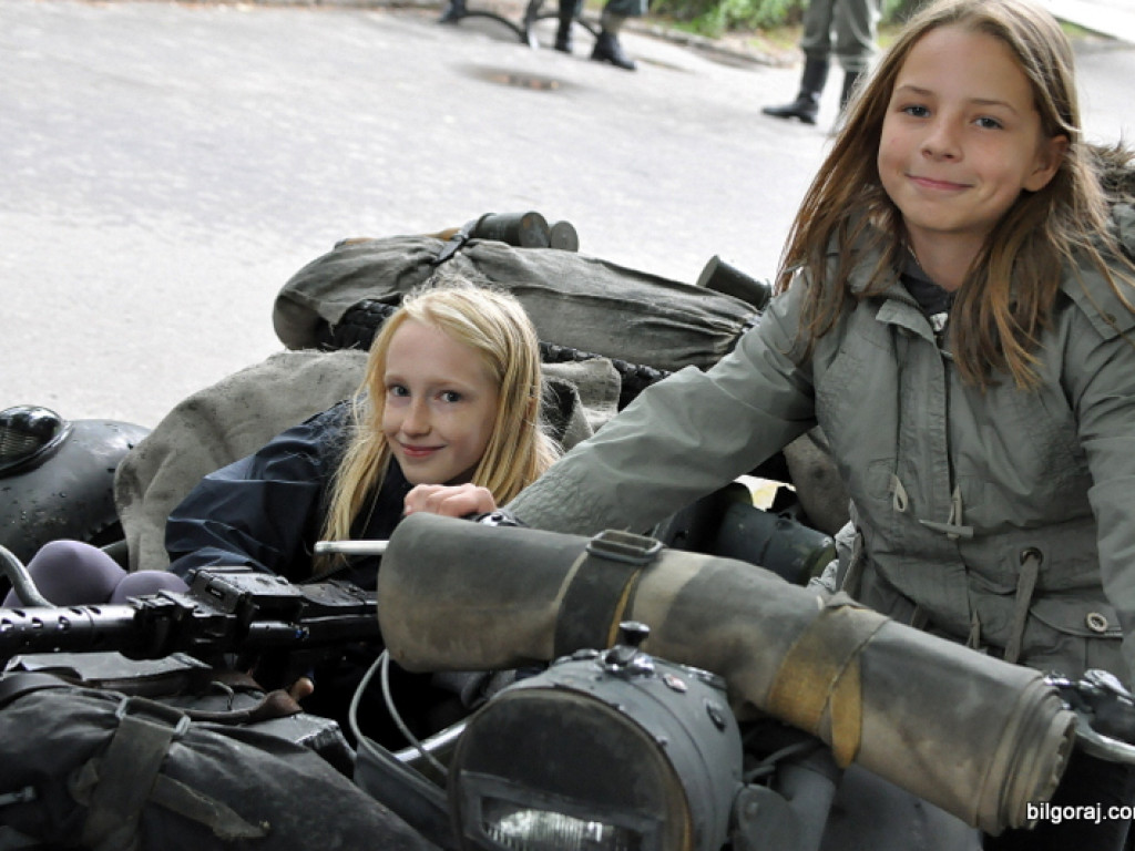 Militarny piknik grup rekonstrukcji historycznej (FOTO)