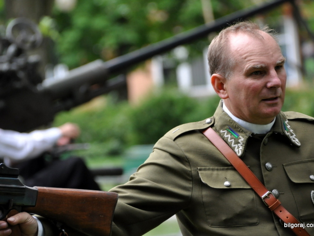 Militarny piknik grup rekonstrukcji historycznej (FOTO)