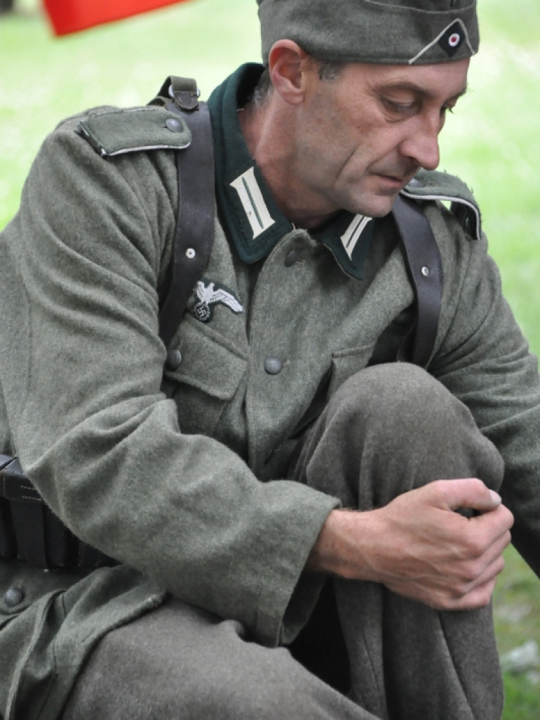 Militarny piknik grup rekonstrukcji historycznej (FOTO)