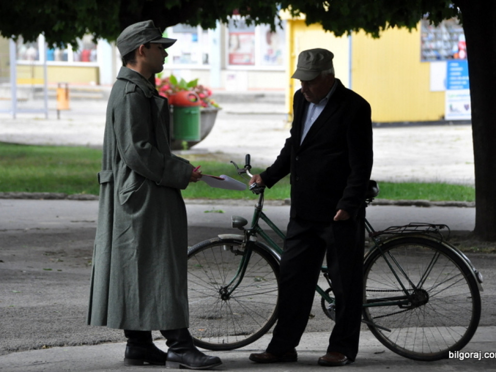 Militarny piknik grup rekonstrukcji historycznej (FOTO)