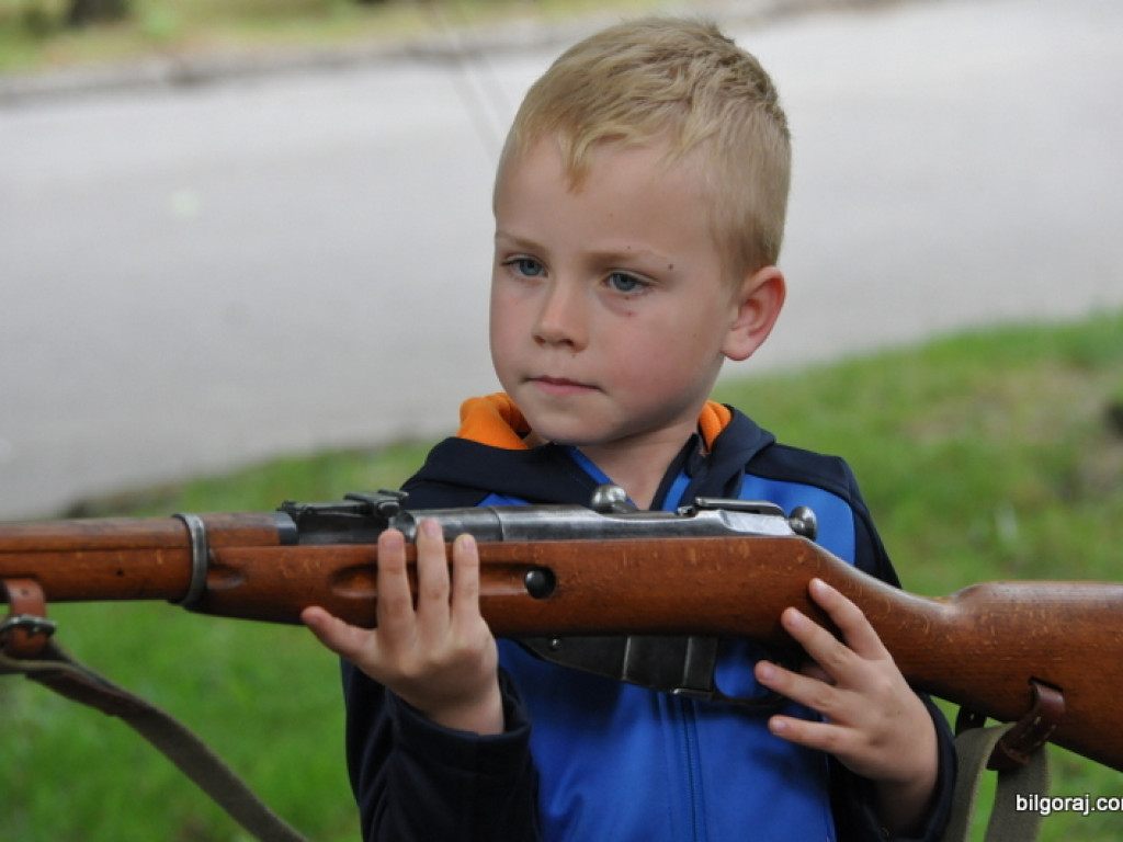 Militarny piknik grup rekonstrukcji historycznej (FOTO)