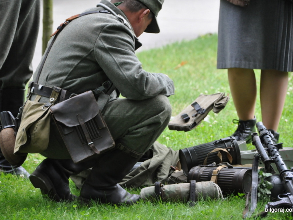 Militarny piknik grup rekonstrukcji historycznej (FOTO)
