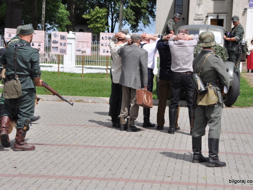 Inscenizacja historyczna wysiedlenia Łukowej (FOTO)