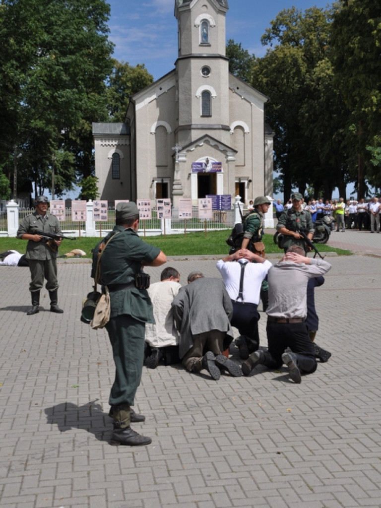 Inscenizacja historyczna wysiedlenia Łukowej (FOTO)