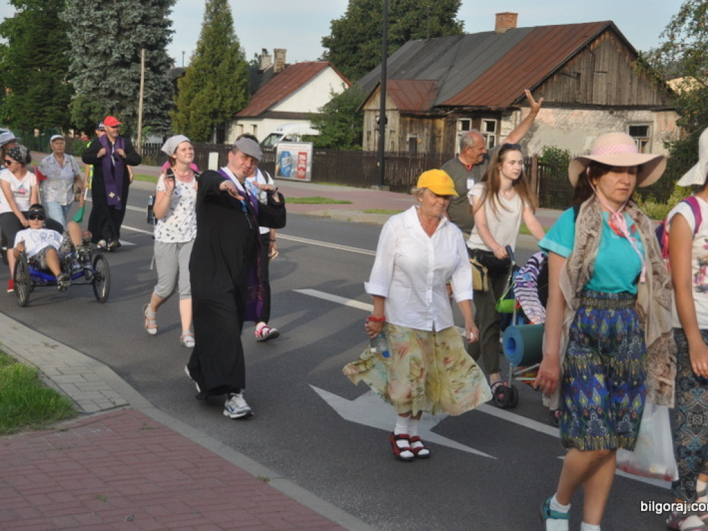 Pątnicy zawitali do Biłgoraja (FOTO, VIDEO)