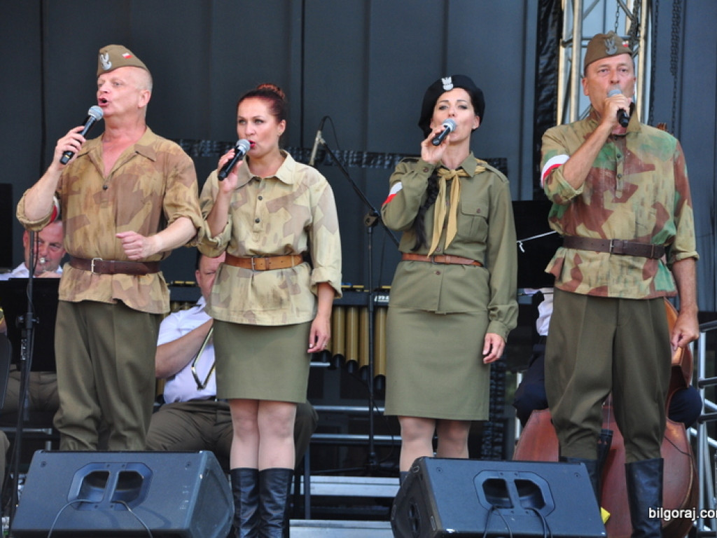 Koncert Reprezentacyjnego Zespołu Artystycznego Wojska Polskiego w ramach biłgorajskich obchodów 100-lecia niepodległości (FOTO, VIDEO)