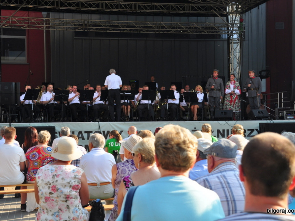Koncert Reprezentacyjnego Zespołu Artystycznego Wojska Polskiego w ramach biłgorajskich obchodów 100-lecia niepodległości (FOTO, VIDEO)