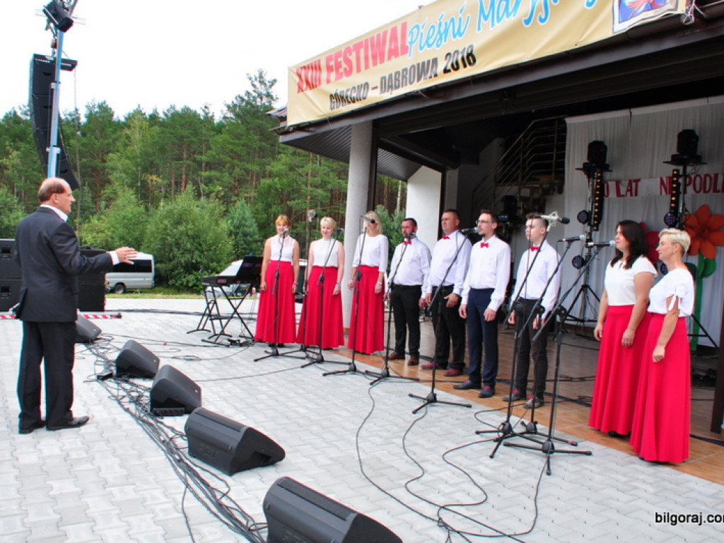 Pieśni maryjne rozbrzmiały w Górecku. Słynny Festiwal miał już XXIII odsłonę (FOTO)