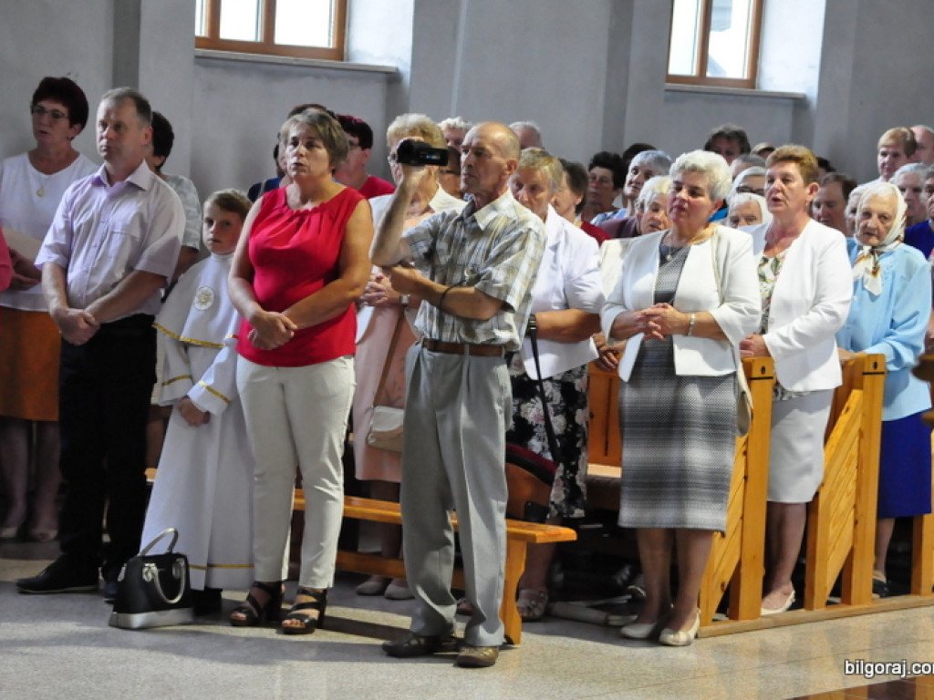 Oficjalne wejście do kościoła filialnego w Rakówce (FOTO)