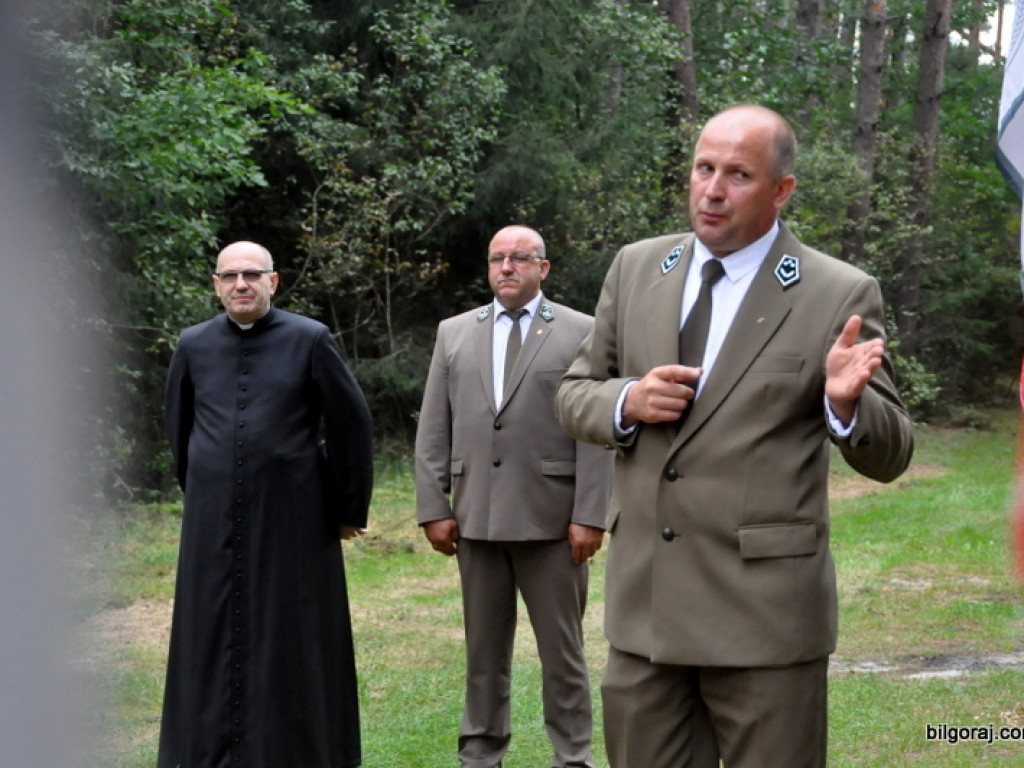 Pomnik w Osadzie Starzyzna ma nowe przesłanie (FOTO)