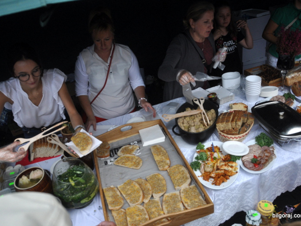 Smacznie i charytatywnie, czyli II Biłgorajski Festiwal Smaków  (FOTO)
