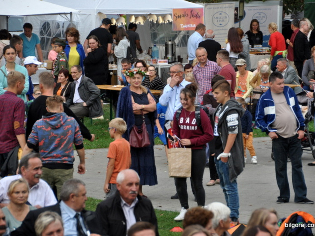 Smacznie i charytatywnie, czyli II Biłgorajski Festiwal Smaków  (FOTO)