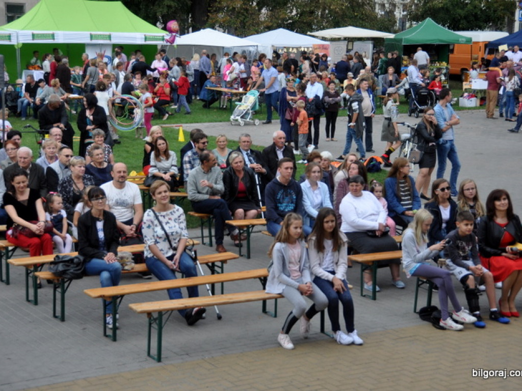 Smacznie i charytatywnie, czyli II Biłgorajski Festiwal Smaków  (FOTO)