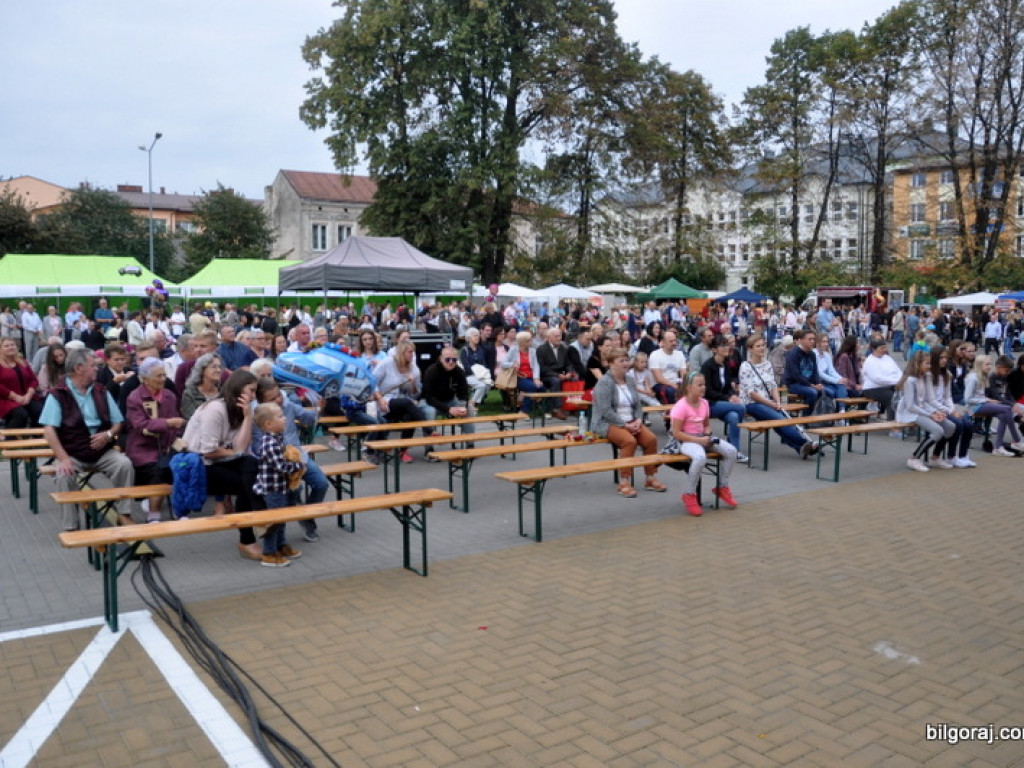 Smacznie i charytatywnie, czyli II Biłgorajski Festiwal Smaków  (FOTO)