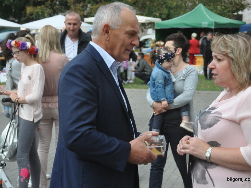 Smacznie i charytatywnie, czyli II Biłgorajski Festiwal Smaków  (FOTO)