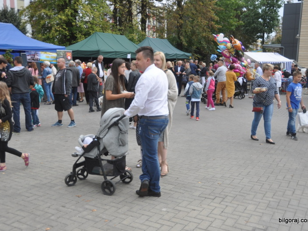 Smacznie i charytatywnie, czyli II Biłgorajski Festiwal Smaków  (FOTO)
