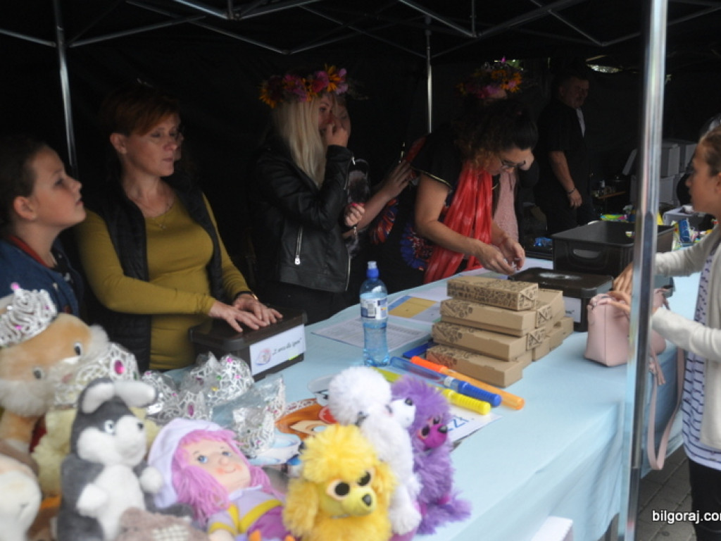 Smacznie i charytatywnie, czyli II Biłgorajski Festiwal Smaków  (FOTO)