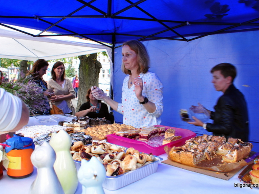 Smacznie i charytatywnie, czyli II Biłgorajski Festiwal Smaków  (FOTO)