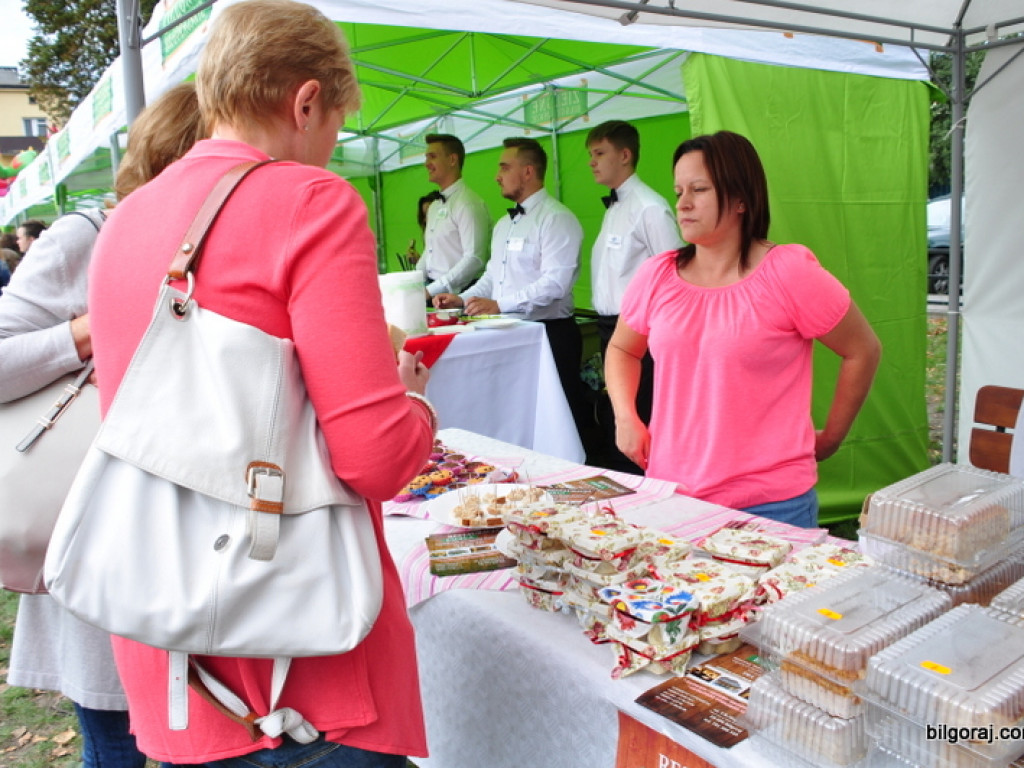 Smacznie i charytatywnie, czyli II Biłgorajski Festiwal Smaków  (FOTO)