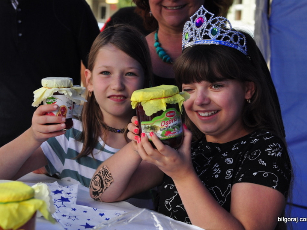 Smacznie i charytatywnie, czyli II Biłgorajski Festiwal Smaków  (FOTO)
