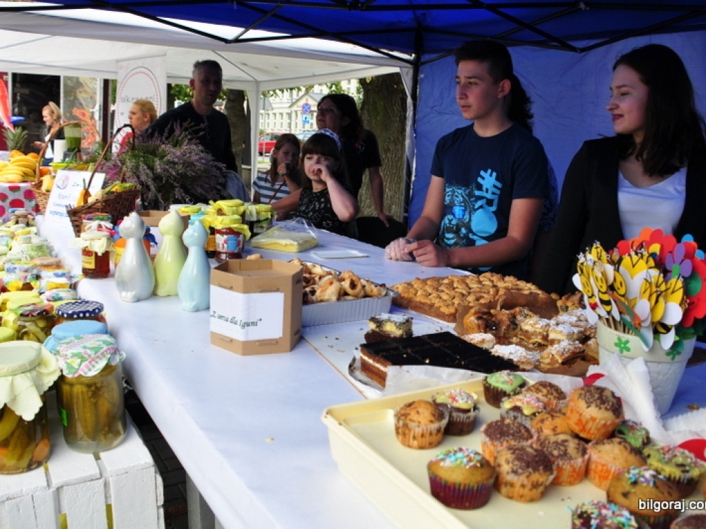 Smacznie i charytatywnie, czyli II Biłgorajski Festiwal Smaków  (FOTO)