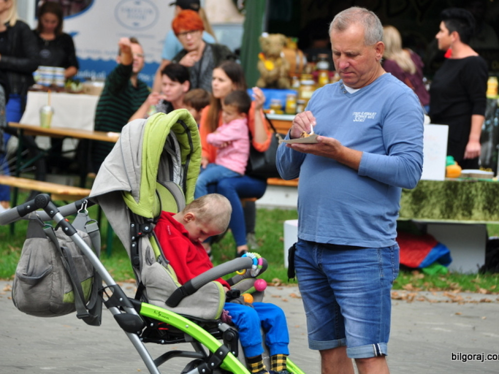 Smacznie i charytatywnie, czyli II Biłgorajski Festiwal Smaków  (FOTO)