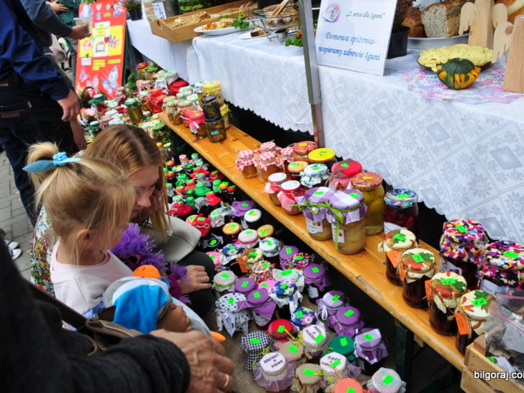 Smacznie i charytatywnie, czyli II Biłgorajski Festiwal Smaków  (FOTO)