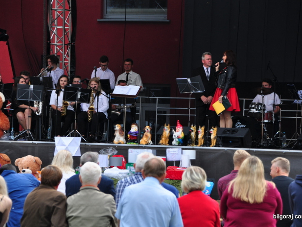 Smacznie i charytatywnie, czyli II Biłgorajski Festiwal Smaków  (FOTO)