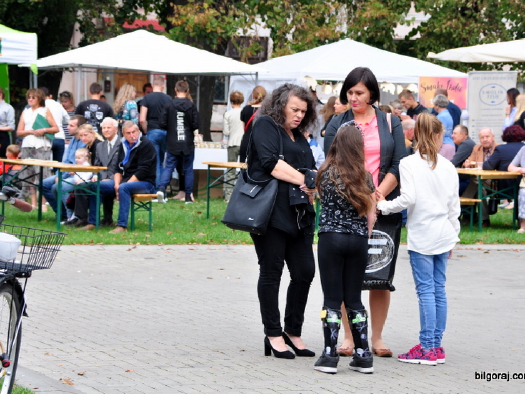 Smacznie i charytatywnie, czyli II Biłgorajski Festiwal Smaków  (FOTO)