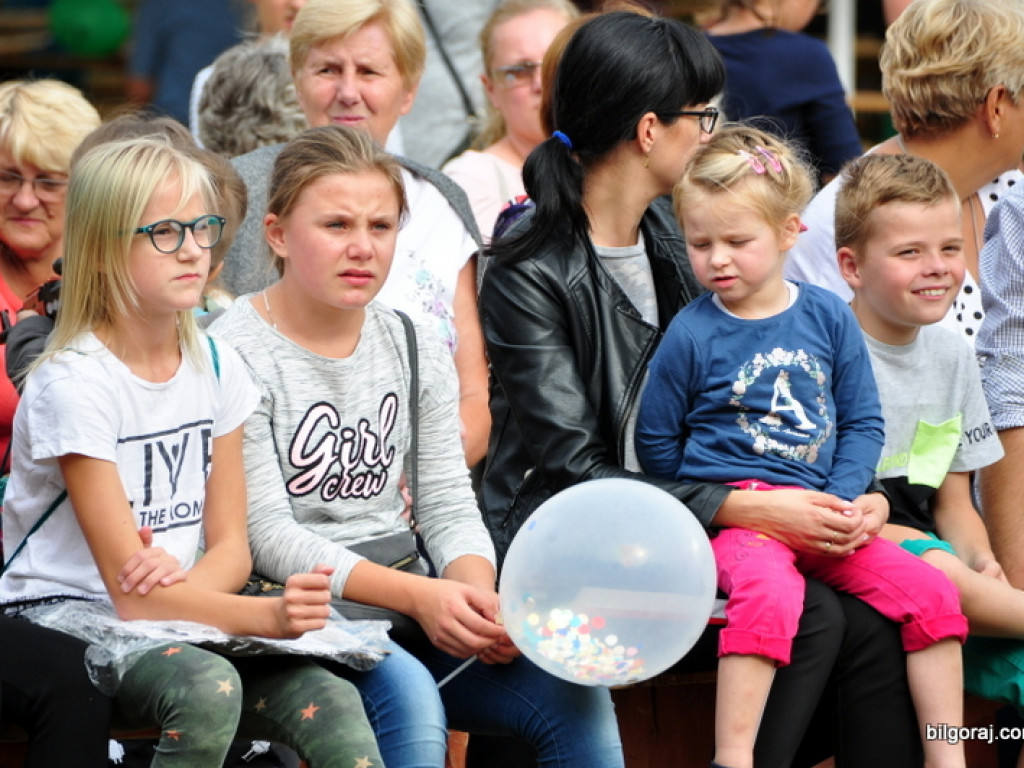 Patriotyczny piknik rodzinny w Dąbrowicy (FOTO)