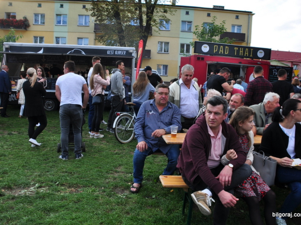 Jedzenie świata na placu BCK (FOTO)
