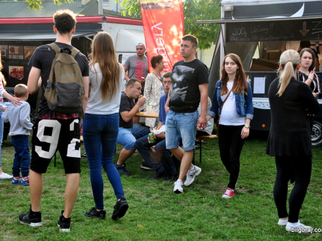 Jedzenie świata na placu BCK (FOTO)