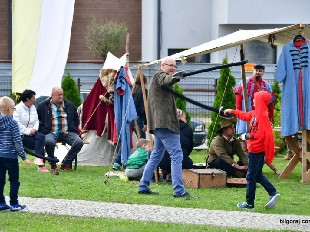 Patriotyczny piknik w parafii św. Jana Pawła II (FOTO)