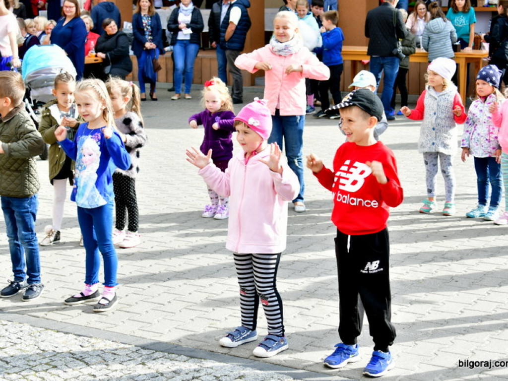 Patriotyczny piknik w parafii św. Jana Pawła II (FOTO)