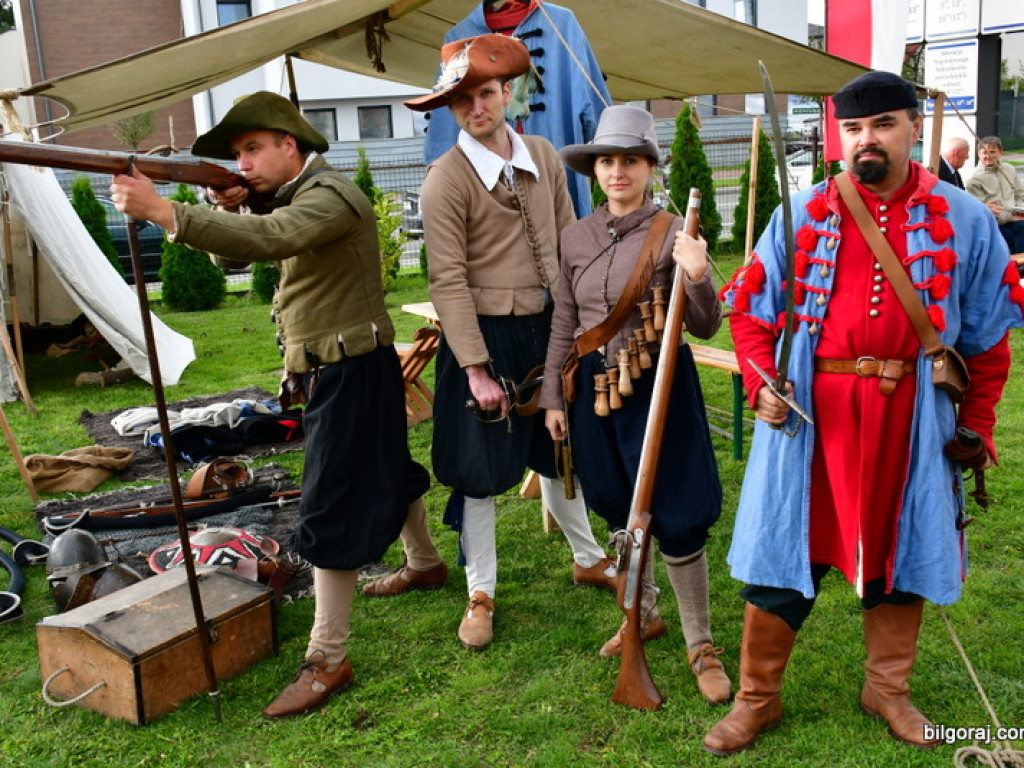 Patriotyczny piknik w parafii św. Jana Pawła II (FOTO)