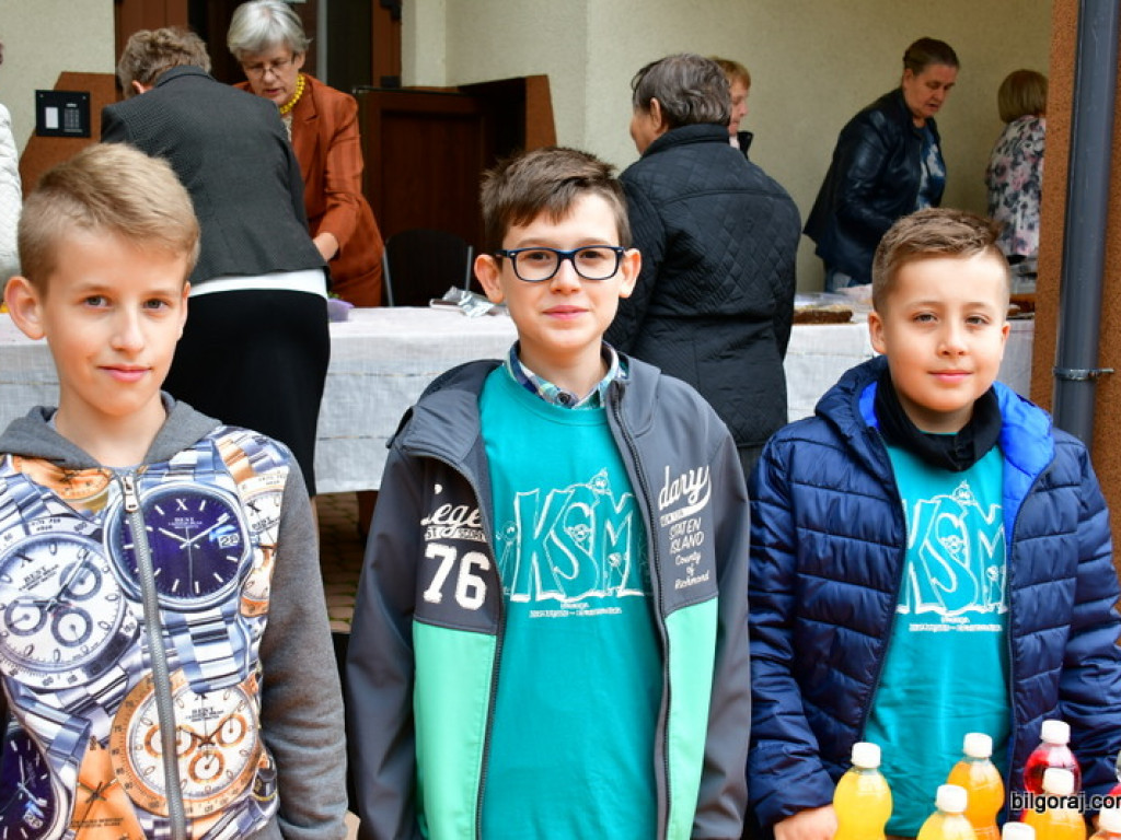 Patriotyczny piknik w parafii św. Jana Pawła II (FOTO)