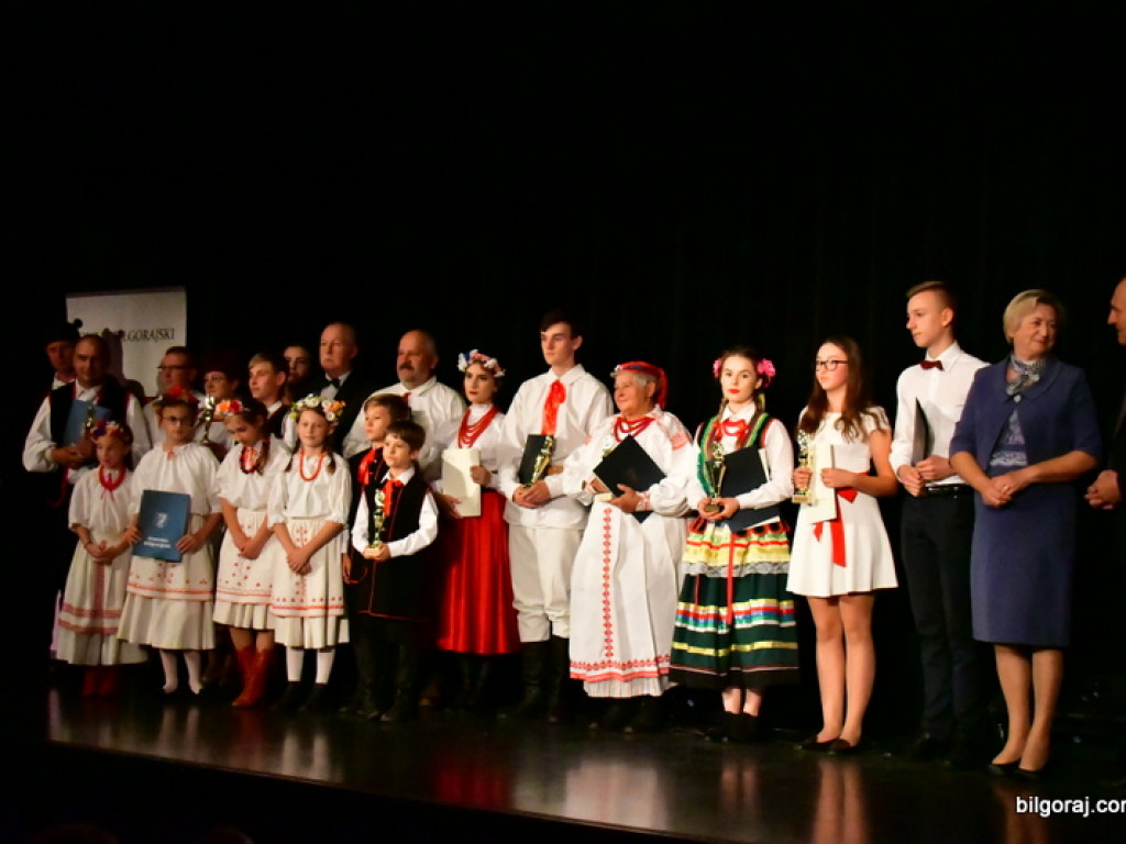 Ludowe pieśni rozbrziały w Biłgoraju (FOTO, VIDEO, WYNIKI)